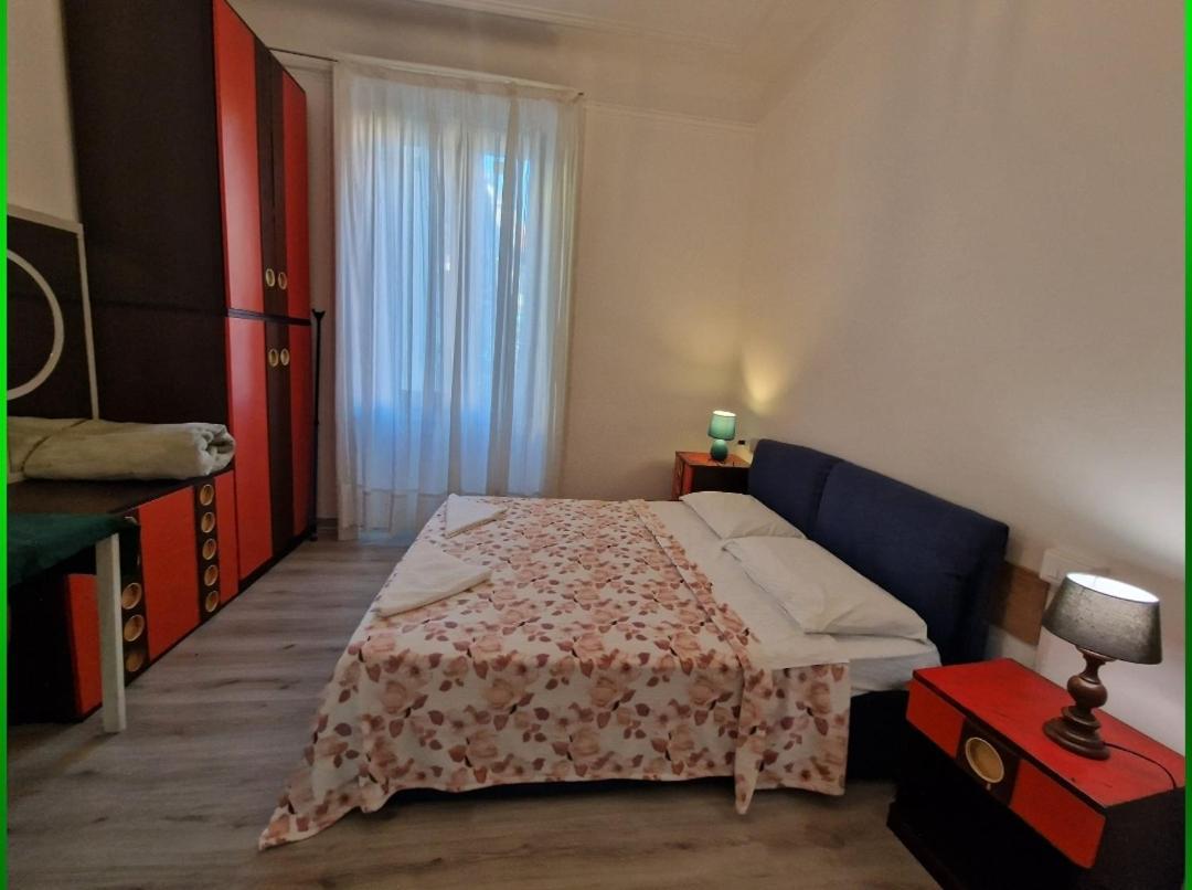 Room In The City Center - Stanza In Centro Citta Milán Exterior foto